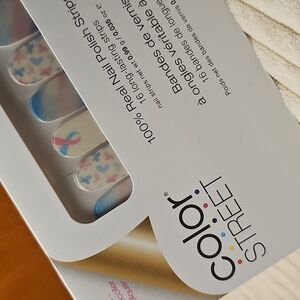 Color Street Nail Polish Strips 💅 Never Forgotten